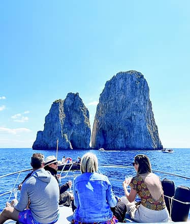 Capri by private boat: the most beautiful tour of the Mediterranean