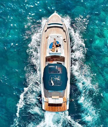 Tour privato di Capri in motoscafo luxury