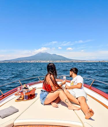 Ischia and Procida: boat tour to discover the Phlegraean gems