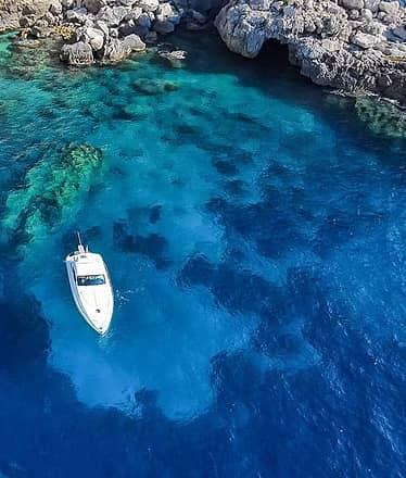 Amalfi Coast Luxury Speedboat Tour from Capri