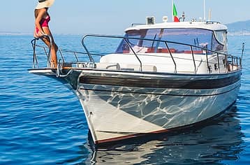 Capri and Positano by private boat: the perfect day at sea