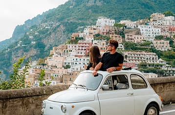 Noleggia una Fiat 500 a Positano o Sorrento
