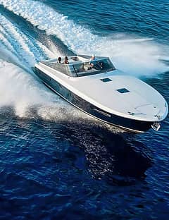 Transfer from e to Capri by luxury boat: Positano, Sorrento, Ischia etc