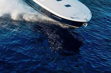 Transfer from e to Capri by luxury boat: Positano, Sorrento, Ischia etc