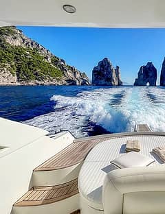 Luxury Yacht Pershing 43