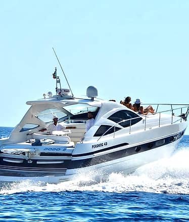 Luxury Yacht Pershing 43