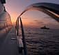 Fuga romantica in yacht: dal tramonto all’alba