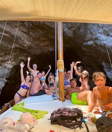 Ischia day trip: group boat tour with lunch