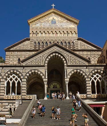 Amalfi Coast by boat: turquoise waters, iconic villages & the magic of the Emerald Grotto