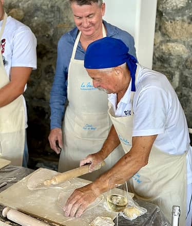 Corso di cucina con degustazione esclusiva: ravioli, tagliatelle e tiramisù