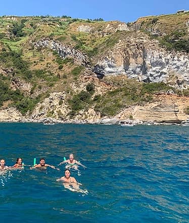 Ischia and Procida by boat: luxury tour of exclusive bays and colorful villages