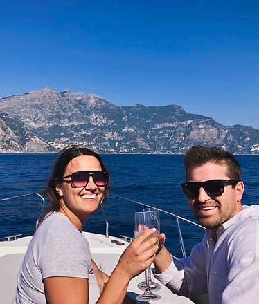 Tour privato in barca a Capri e Nerano: giornata di mare e relax