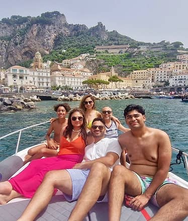 Private boat tour: discover the dream-like sea and luxury of Amalfi and Positano