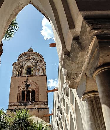 Costiera Amalfitana e Pompei in un giorno: esclusivo tour privato tra mare e storia
