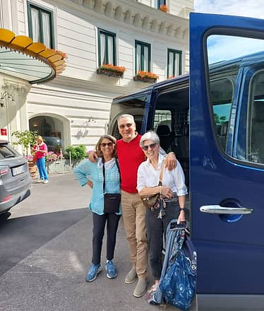 Transfer esclusivo da/per Roma: viaggia in prima classe con ogni comfort