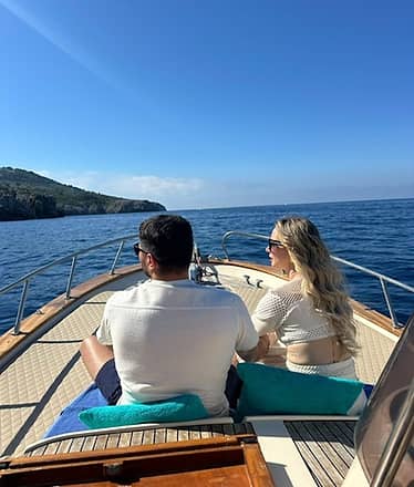 Short Capri Boat Tour: the best of the island in just a few hours
