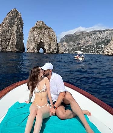Full-Day Private Boat Tour Around Capri: the perfect day at the perfect price