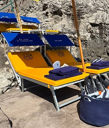 VIP SERVICE “GRANDE PLACE” SUN LOUNGES x 2/4