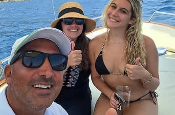 Capri like you've never seen it: half-day private boat tour