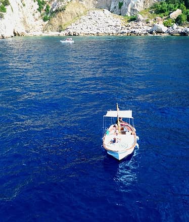 Capri Prestige: a special day by boat with caves, toasts and pure wonder