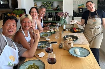 The flavors of the Amalfi Coast: cooking class with taste and tradition
