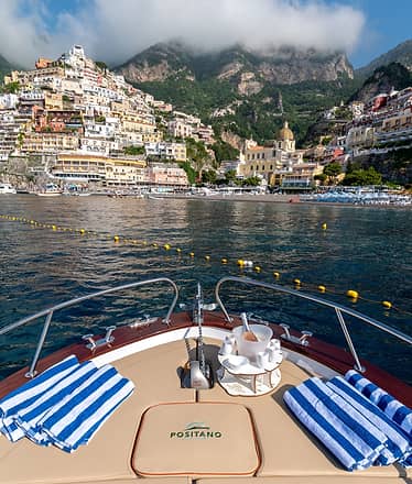 Tour privato in barca: gita di un giorno in Costiera e Capri con bagno e bevande