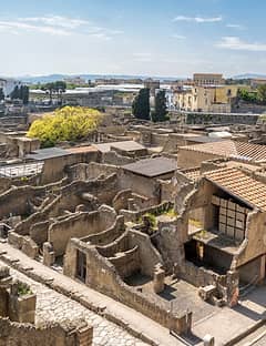 Ercolano from Sorrento: Guided Tour Through Roman Ruins and Unesco Treasures
