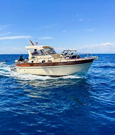 Jeranto 750 Cabin "New"