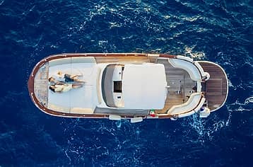 Acquamarina Coupé 38 "San Salvador"