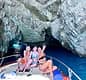 Tour in barca di gruppo a Capri, 3 ore con snorkeling e aperitivo