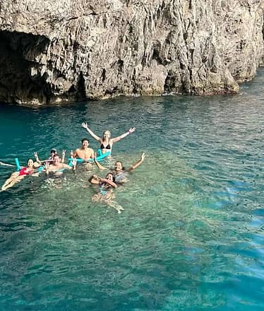 Half Day Private Tour on a traditional Gozzo Boat in Amalfi Coast 