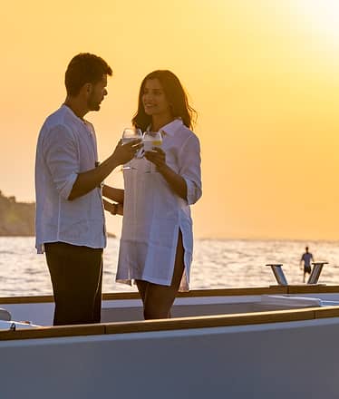 Tour in barca al tramonto da Sorrento