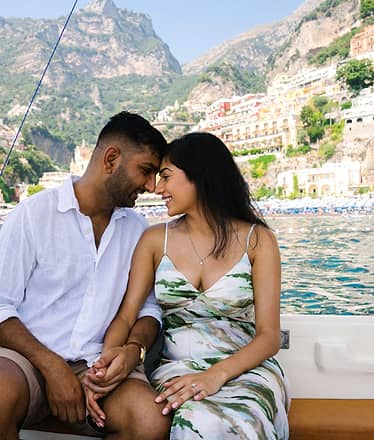 Escursione in Barca Privata sulla Costiera Amalfitana: Tour di Mezza Giornata