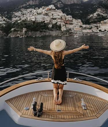 Crociera Privata al Tramonto in Costiera Amalfitana con Prosecco