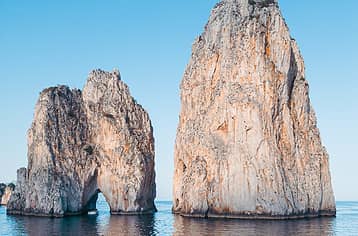 Exclusive Tour by Itama 38 Speedboat around Capri