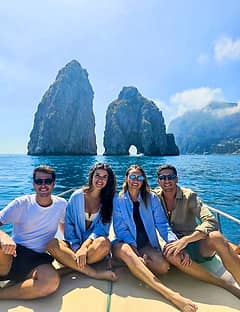 Signature Tour: 3 Hours around Capri by Boat