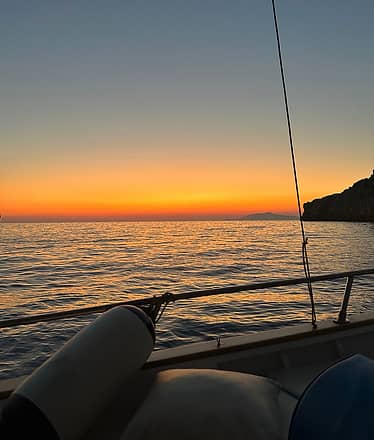 Capri Golden Hour Cruise: Tour in barca al tramonto