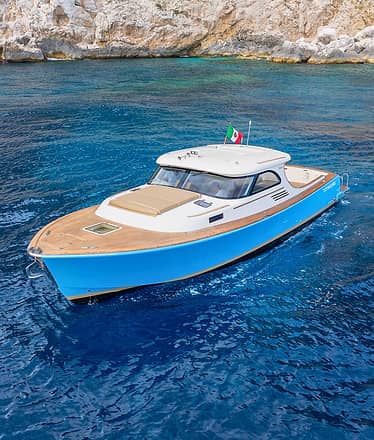 Private Boat Tour Around Capri: Half Day