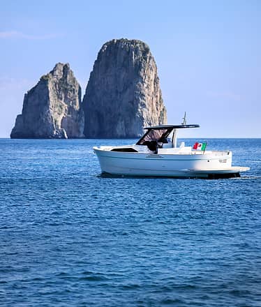 Private Boat Tour Around Capri
