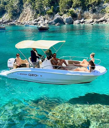 Private Boat Tour Around Capri