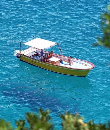 Tour Privato di Capri in Lancia Tradizionale da 10 Metri