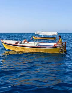 Capri 6-Meter Gozzo Boat Rental Without a Boating License