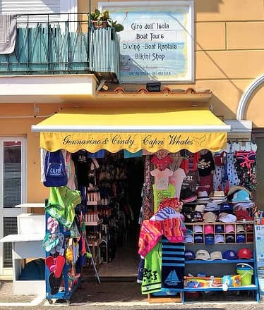 Capri, Noleggio Gozzo da 6 Metri Senza Patente Nautica