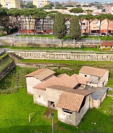 Tour Privato Eco-Vesuviano con Pranzo a Km 0: Archeologia e Sostenibilità (Accessibile PMR)