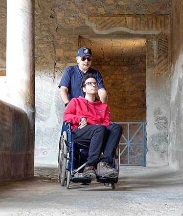 Tour Privato Eco-Vesuviano con Pranzo a Km 0: Archeologia e Sostenibilità (Accessibile PMR)