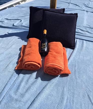 Giro dell'isola (2 ore) al tramonto con aperitivo 