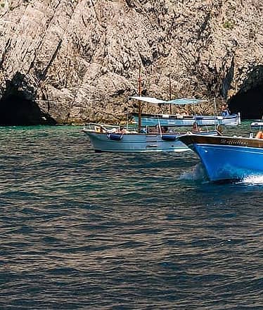 Tour around Capri by Traditional Gozzo