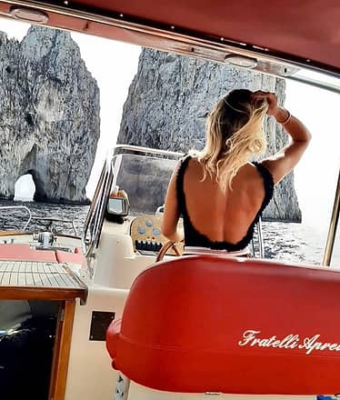 Tour around Capri by Traditional Gozzo