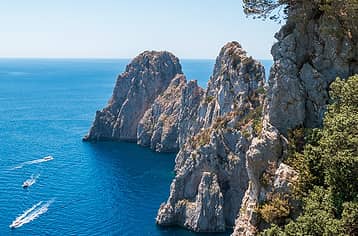 Il Sentiero del Pizzolungo, trekking a Capri