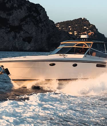 Door to Door VIP Transfer Service from Naples to Capri (Cars + Speedboat)